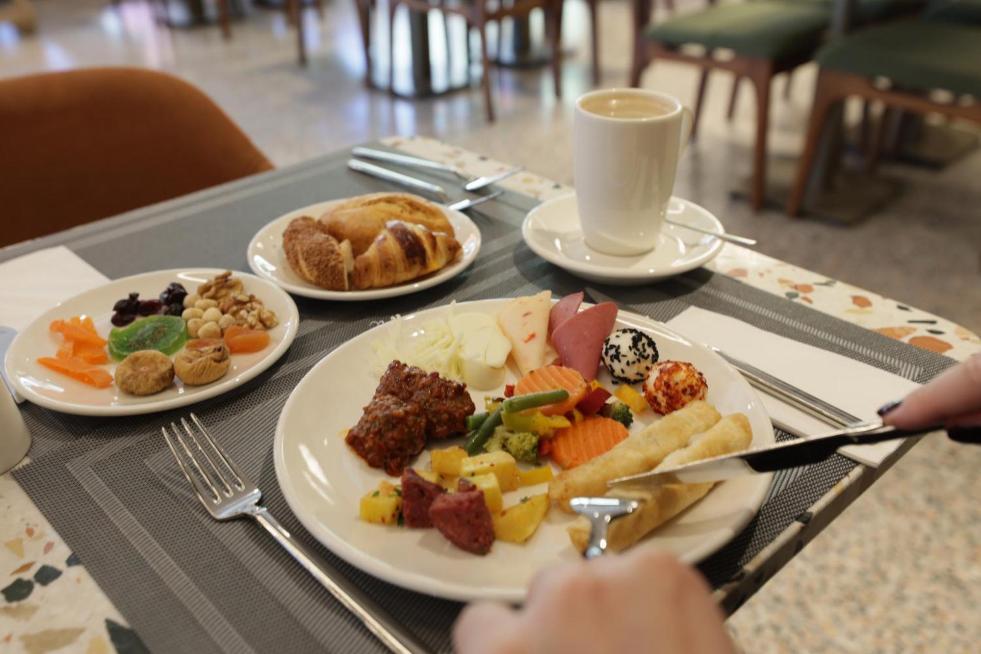 Ibis Styles Istanbul Kurtkoy Hotel ภายนอก รูปภาพ